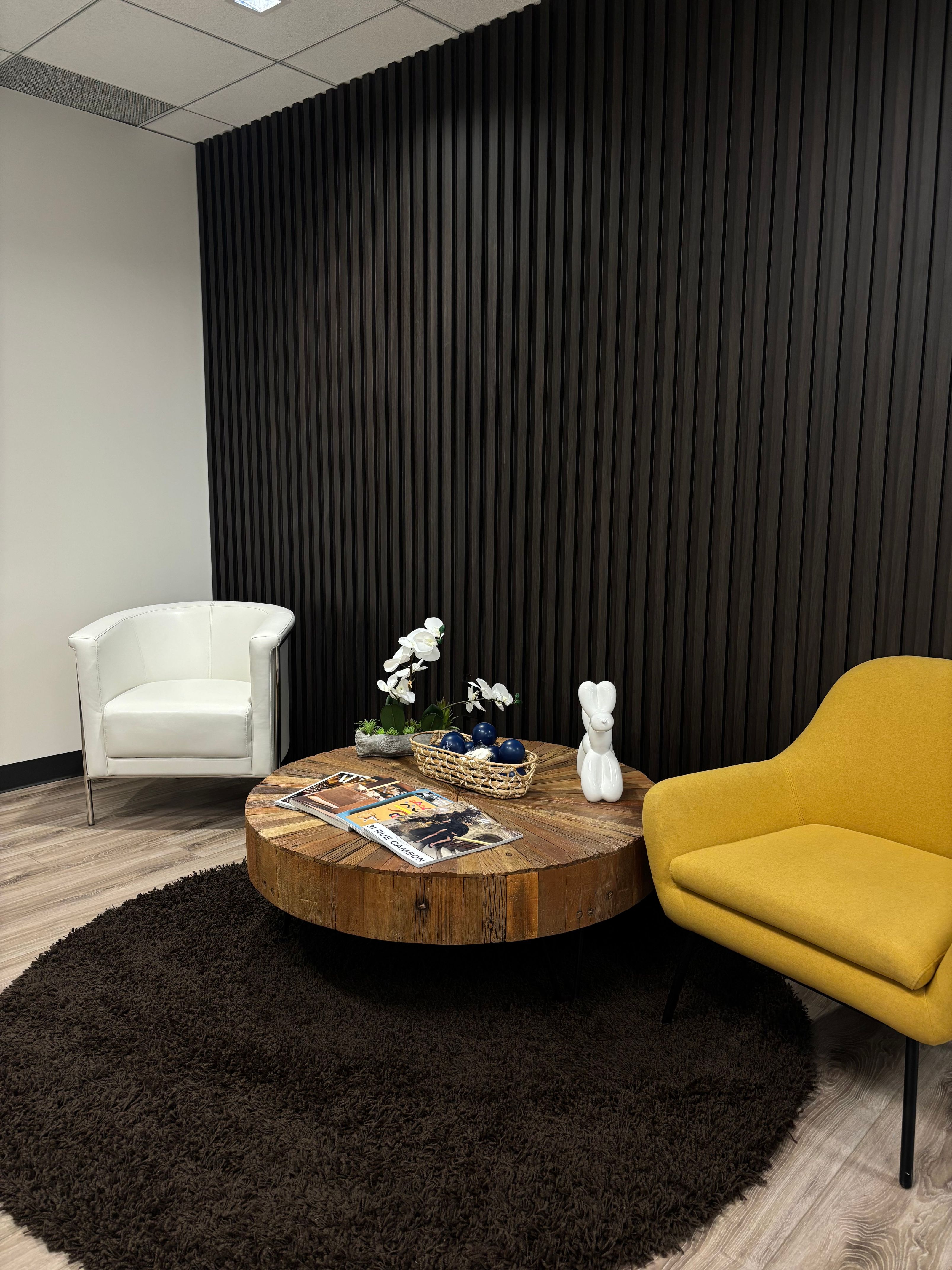 officewaiting1